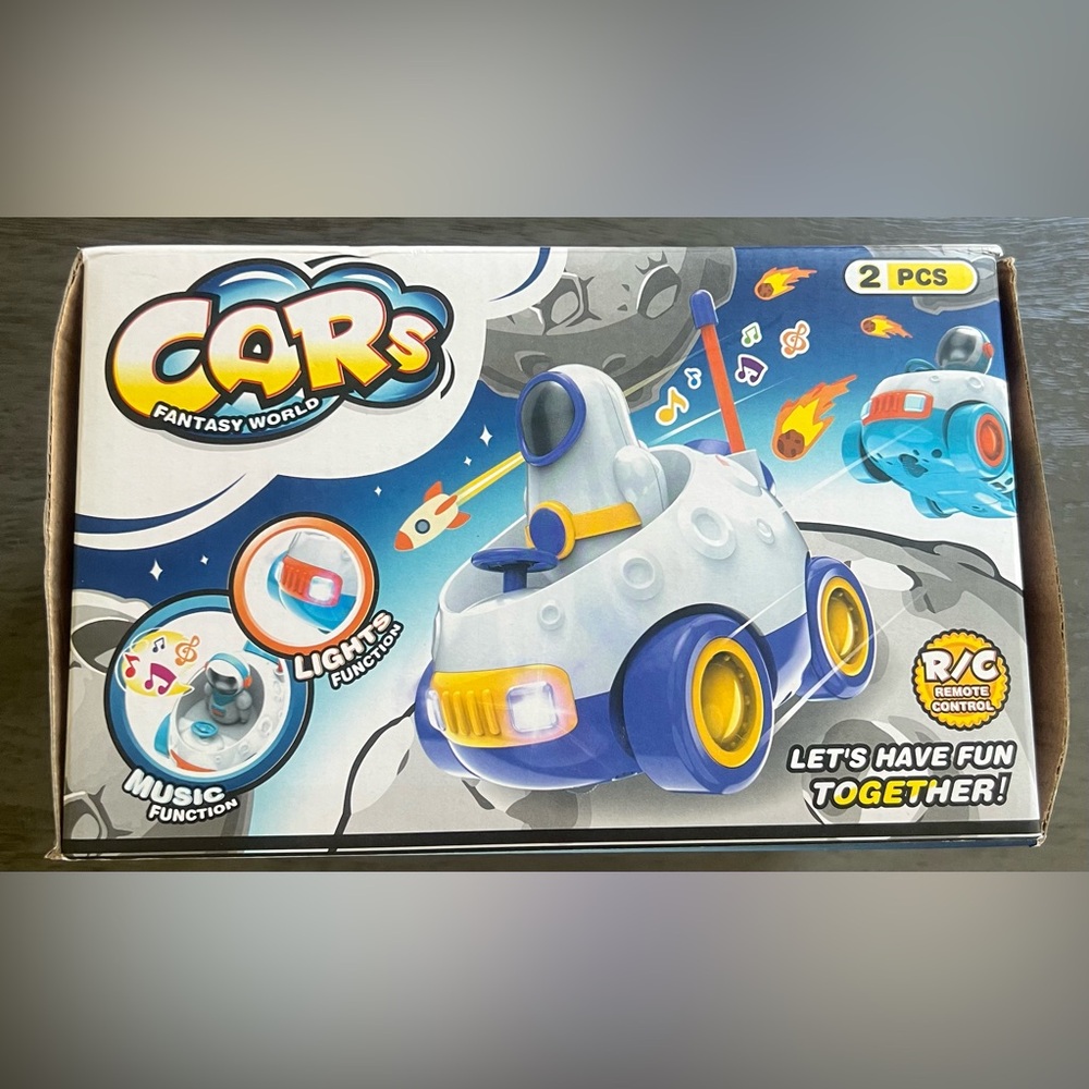 Space Explorer Remote Control Toy Set - White, Blue, Purple